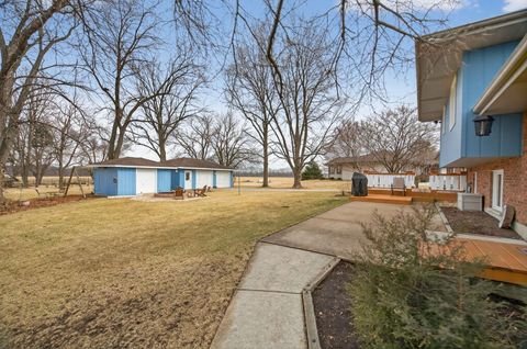 Tiny photo for 15 E Cedar Court, Yorkville, IL 60560 (MLS # 12570017)
