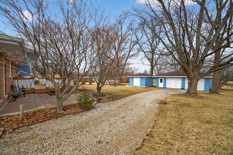 Tiny photo for 15 E Cedar Court, Yorkville, IL 60560 (MLS # 12570017)