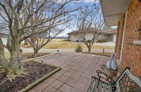 Tiny photo for 15 E Cedar Court, Yorkville, IL 60560 (MLS # 12570017)