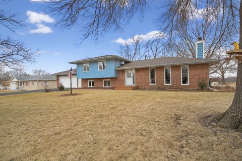Tiny photo for 15 E Cedar Court, Yorkville, IL 60560 (MLS # 12570017)