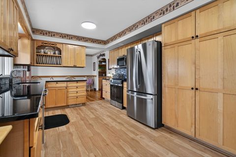 Tiny photo for 15 E Cedar Court, Yorkville, IL 60560 (MLS # 12570017)