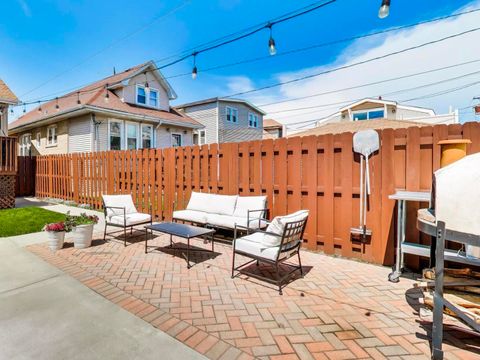 Tiny photo for 4039 N Major Avenue, Chicago, IL 60634 (MLS # 12630847)