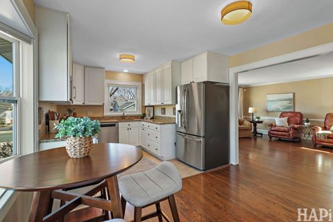 Tiny photo for 219 Harding Avenue, Libertyville, IL 60048 (MLS # 12606109)