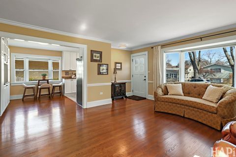 Tiny photo for 219 Harding Avenue, Libertyville, IL 60048 (MLS # 12606109)