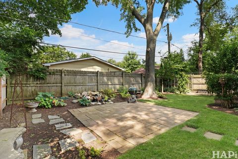 Tiny photo for 219 Harding Avenue, Libertyville, IL 60048 (MLS # 12606109)
