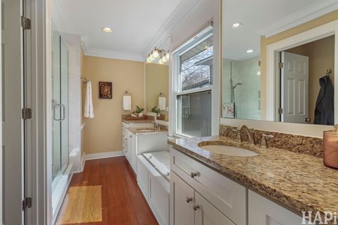 Tiny photo for 219 Harding Avenue, Libertyville, IL 60048 (MLS # 12606109)