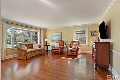 Tiny photo for 219 Harding Avenue, Libertyville, IL 60048 (MLS # 12606109)