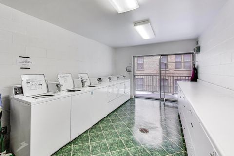 Tiny photo for 420 Linden Avenue #502, Wilmette, IL 60091 (MLS # 12520985)