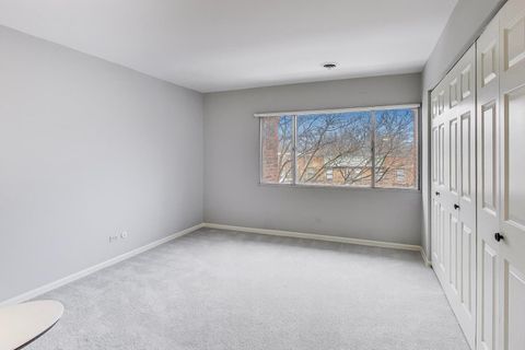 Tiny photo for 420 Linden Avenue #502, Wilmette, IL 60091 (MLS # 12520985)
