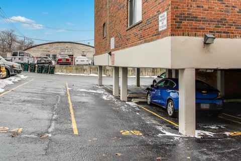 Tiny photo for 420 Linden Avenue #502, Wilmette, IL 60091 (MLS # 12520985)