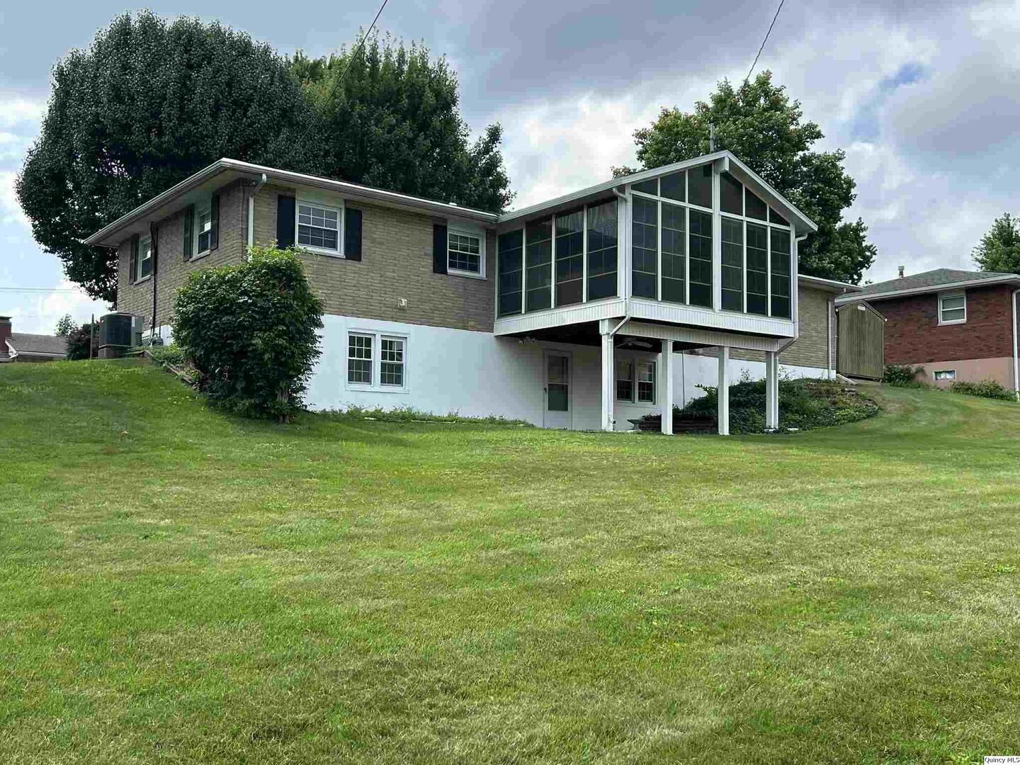 2416 Northridge Drive