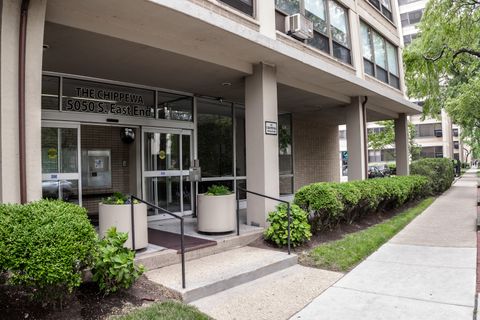 Tiny photo for 5050 S East End Avenue #7D, Chicago, IL 60615 (MLS # 12342308)