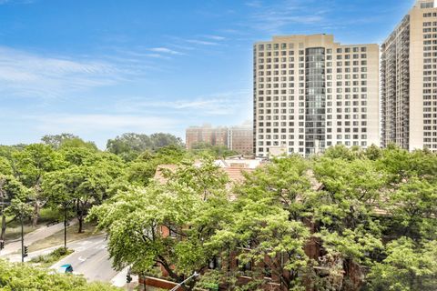 Tiny photo for 5050 S East End Avenue #7D, Chicago, IL 60615 (MLS # 12342308)