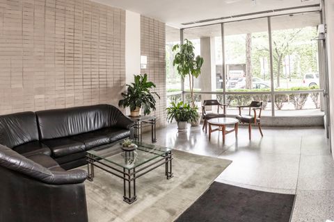 Tiny photo for 5050 S East End Avenue #7D, Chicago, IL 60615 (MLS # 12342308)
