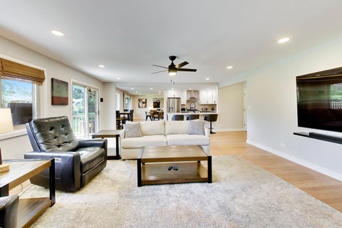 Tiny photo for 301 Lance Drive, Des Plaines, IL 60016 (MLS # 12732406)