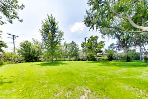 Tiny photo for 301 Lance Drive, Des Plaines, IL 60016 (MLS # 12732406)