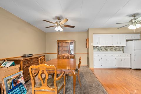 Tiny photo for 10404 S Keating Avenue #2B, Oak Lawn, IL 60453 (MLS # 12578572)