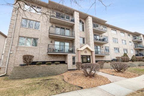 Photo of 10404 S Keating Avenue #2B, Oak Lawn, IL 60453 (MLS # 12578572)