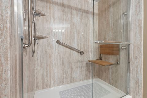 Tiny photo for 10404 S Keating Avenue #2B, Oak Lawn, IL 60453 (MLS # 12578572)