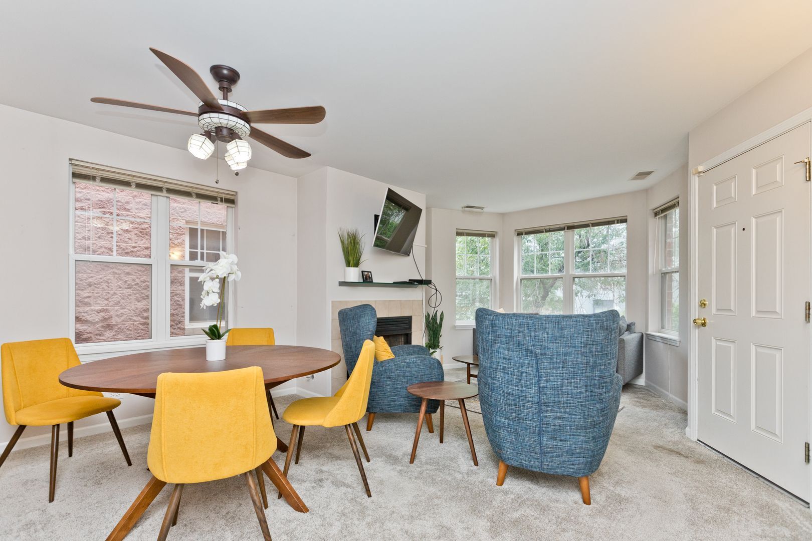 1156 N Howe Street B