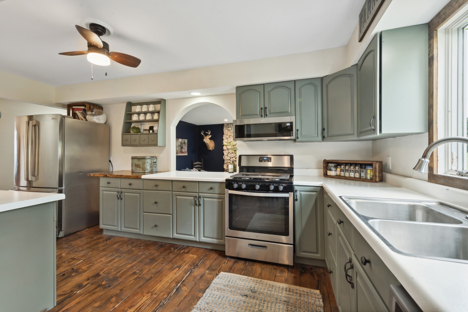 12202 Baker Terrace