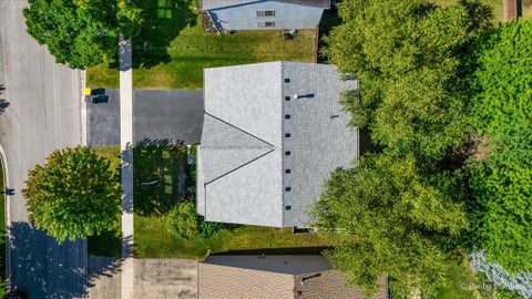 Tiny photo for 686 Glen Cove Lane, Pingree Grove, IL 60140 (MLS # 12754294)