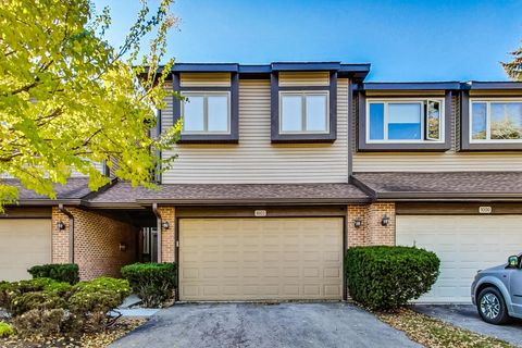 A home in Mount Prospect