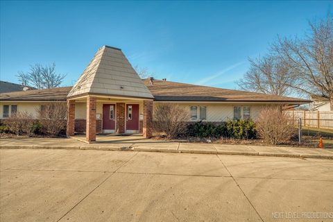 1030 Summerfield Drive A Roselle IL 60172