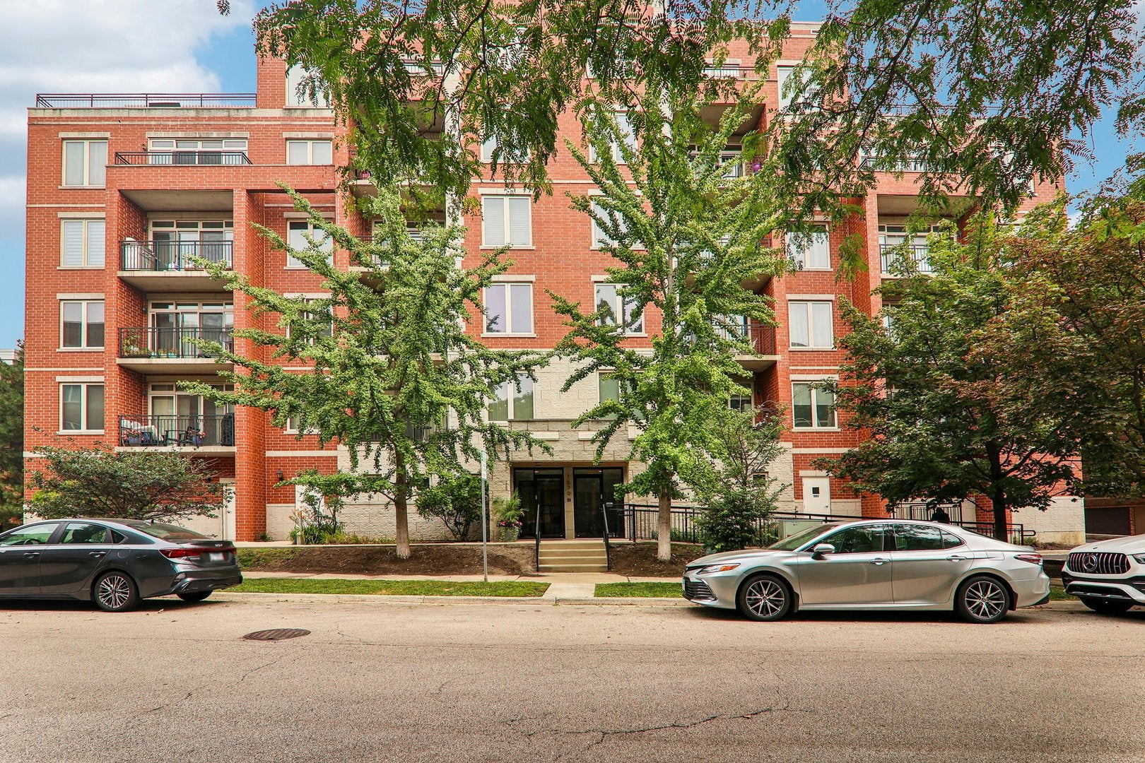 1670 Mill Street 507