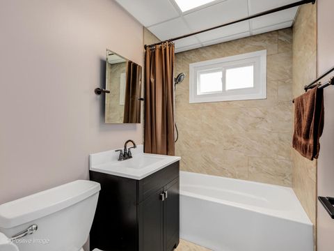 Tiny photo for 1606 Glen Ellyn Road, Glendale Heights, IL 60139 (MLS # 12585101)