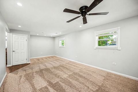 Tiny photo for 9920 La Reina Real Street, Orland Park, IL 60462 (MLS # 12677752)
