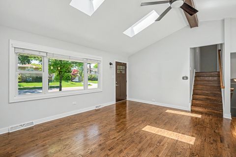 Tiny photo for 9920 La Reina Real Street, Orland Park, IL 60462 (MLS # 12677752)