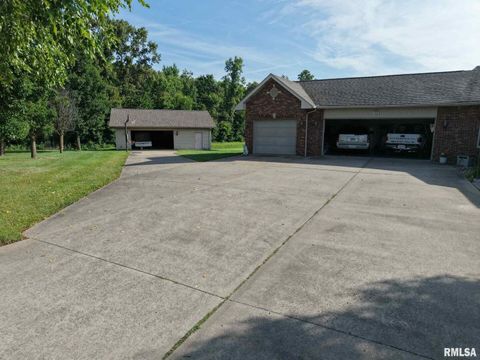 Tiny photo for 1016 MICHAEL Lane, West Frankfort, IL 62812 (MLS # EB458787)