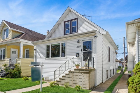 Photo of 3510 N Narragansett Avenue, Chicago, IL 60634 (MLS # 12767778)