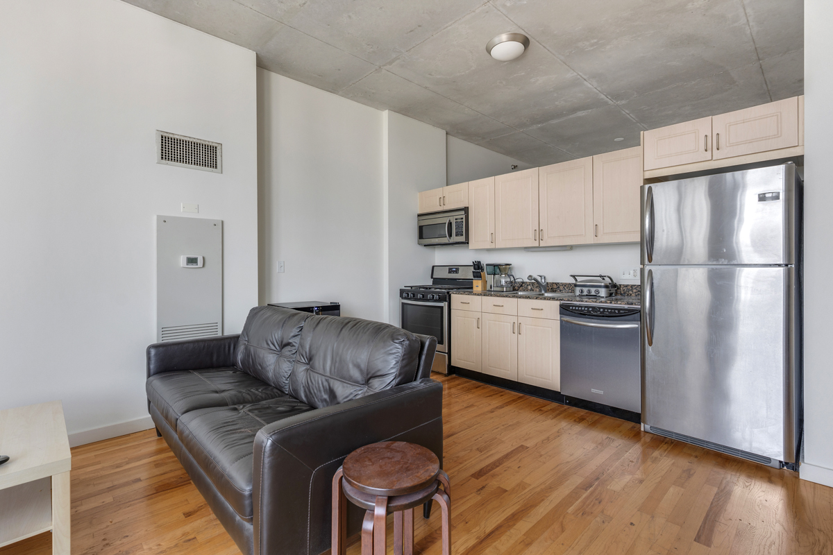 1720 S Michigan Avenue 1804