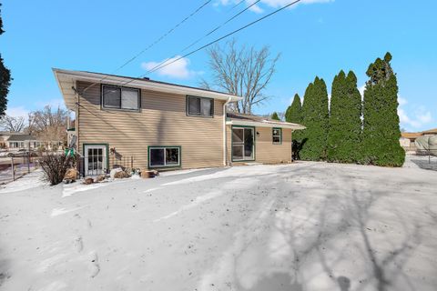 Tiny photo for 16779 92nd Avenue, Orland Hills, IL 60487 (MLS # 12542959)