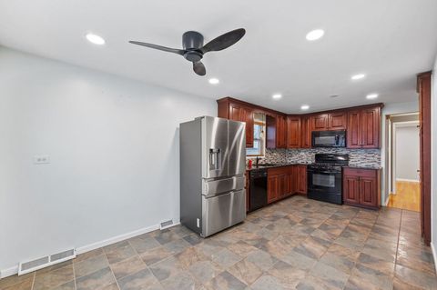 Tiny photo for Chicago, IL 60633 (MLS # 12592796)