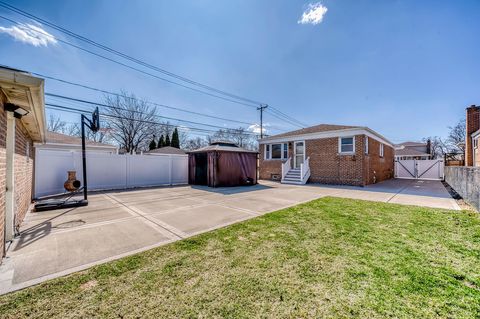 Tiny photo for Chicago, IL 60633 (MLS # 12592796)