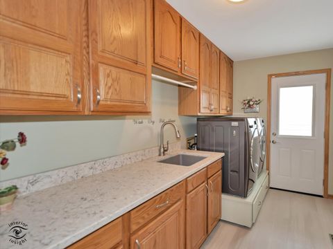 Tiny photo for 9219 Greenwood Drive, Tinley Park, IL 60487 (MLS # 12612866)