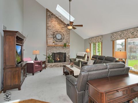 Tiny photo for 9219 Greenwood Drive, Tinley Park, IL 60487 (MLS # 12612866)