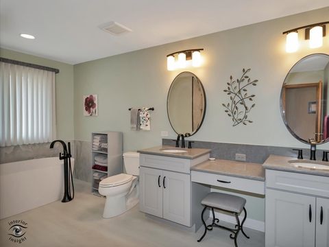 Tiny photo for 9219 Greenwood Drive, Tinley Park, IL 60487 (MLS # 12612866)