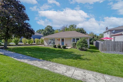 Tiny photo for 1048 Hermes Avenue, Lemont, IL 60439 (MLS # 12777223)