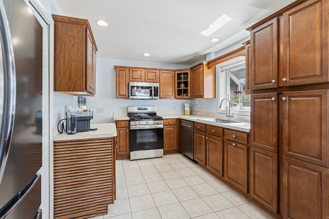 Tiny photo for 1048 Hermes Avenue, Lemont, IL 60439 (MLS # 12777223)