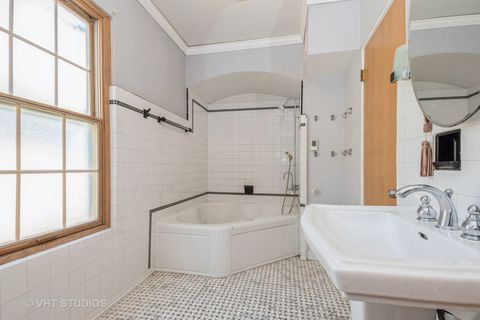 Tiny photo for 10057 S Bell Avenue, Chicago, IL 60643 (MLS # 12438262)