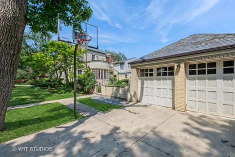 Tiny photo for 10057 S Bell Avenue, Chicago, IL 60643 (MLS # 12438262)