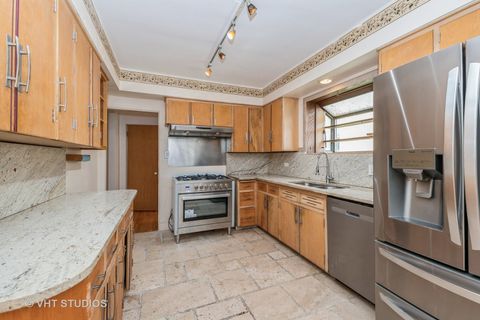 Tiny photo for 10057 S Bell Avenue, Chicago, IL 60643 (MLS # 12438262)