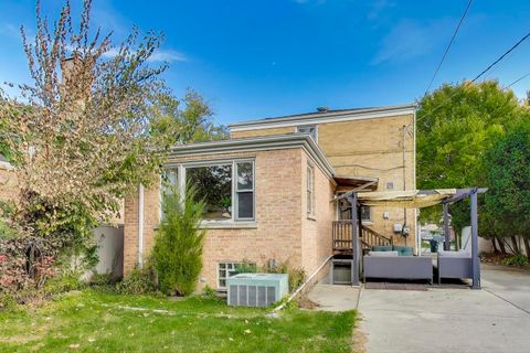 Tiny photo for 8832 Menard Avenue, Morton Grove, IL 60053 (MLS # 12505871)