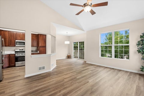 Tiny photo for 886 Cherry Creek Drive, Grayslake, IL 60030 (MLS # 12721889)
