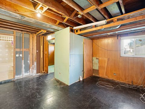 Tiny photo for 199 S Linden Avenue, Elmhurst, IL 60126 (MLS # 12523786)