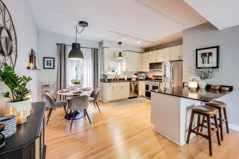 Tiny photo for 4301 N Sheridan Road #202, Chicago, IL 60613 (MLS # 12460811)